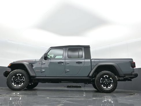 New 2026 Jeep Gladiator Rubicon w/ Safety Group AWD/4WD image 30