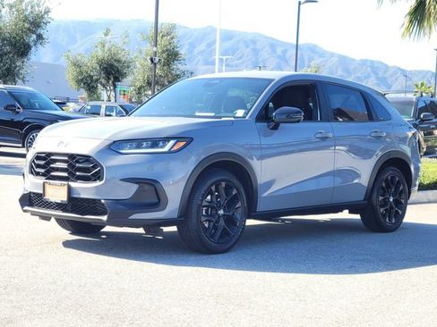 Used 2024 Honda HR-V Sport image 2