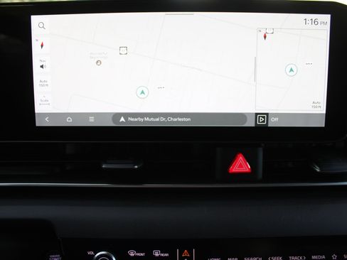 New 2026 Kia Carnival EX FWD image 52