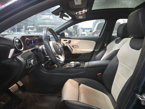 Certified 2019 Mercedes-Benz A 220 4MATIC image 4