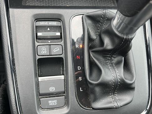 Used 2024 Honda CR-V EX image 17
