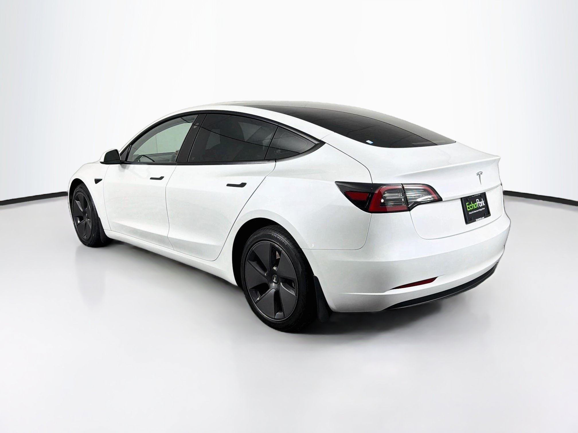 Used 2023 Tesla Model 3 Standard Range RWD image 5