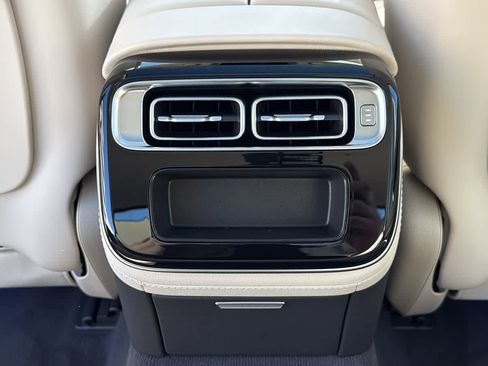 New 2026 Mercedes-Benz S 580 4MATIC Sedan image 30