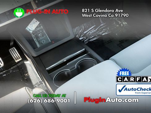 Used 2024 Tesla Model X Plaid AWD/4WD image 18