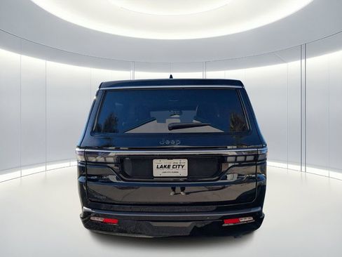 New 2026 Jeep Grand Wagoneer L w/ Premium Group I image 3