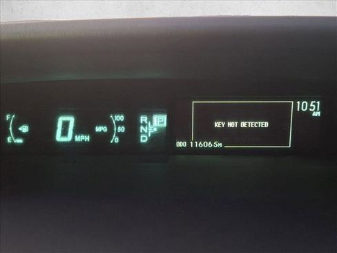 Used 2015 Toyota Prius Three image 11