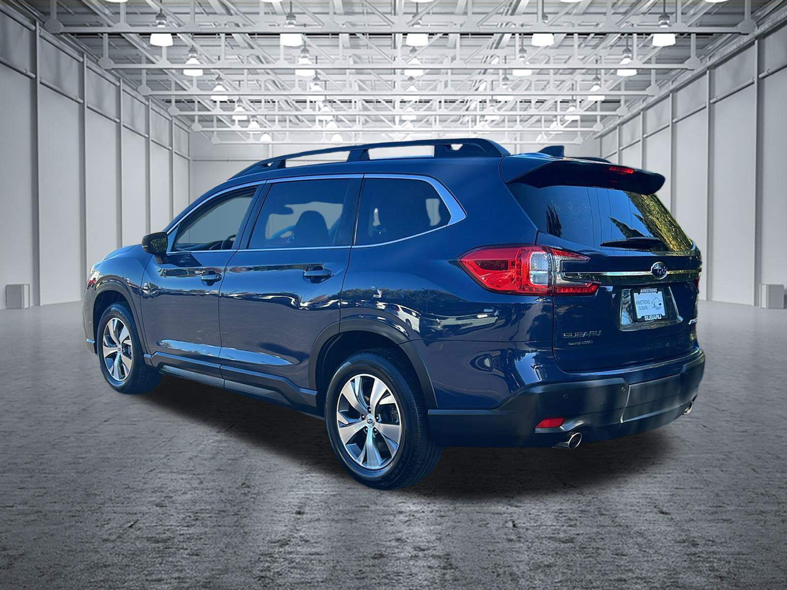 Used 2024 Subaru Ascent Premium w/ Convenience Package AWD/4WD image 3