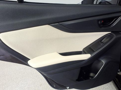 Used 2020 Subaru Impreza 2.0i image 12