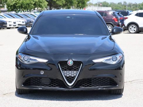Used 2020 Alfa Romeo Giulia AWD w/ Cold Weather Package image 5