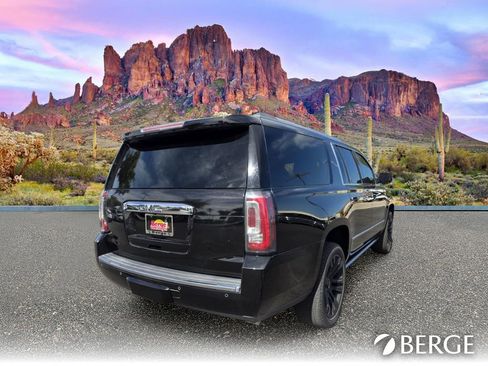Used 2016 GMC Yukon XL Denali w/ Open Road Package AWD/4WD image 7