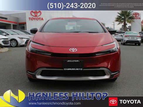 New 2026 Toyota Prius Plug-In Hybrid image 4