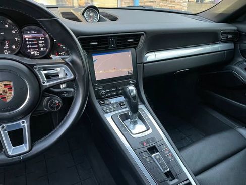 Used 2017 Porsche 911 Carrera image 26