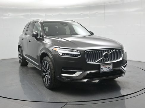 Used 2023 Volvo XC90 B6 Plus w/ Protection Package Premier AWD/4WD image 21