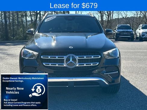 Used 2025 Mercedes-Benz GLE 350 4MATIC image 3