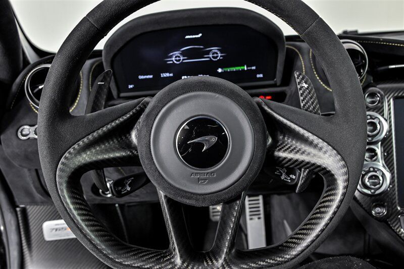 Used 2022 McLaren 765LT RWD image 37