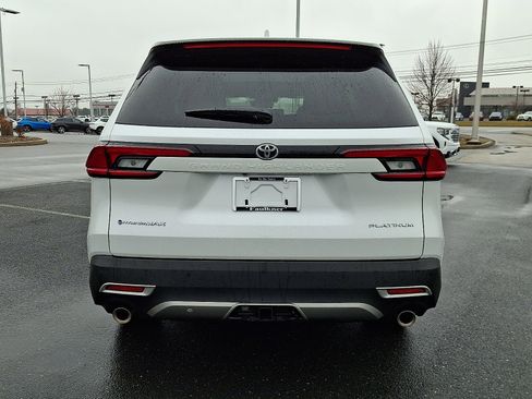 Used 2026 Toyota Grand Highlander MAX Platinum image 5