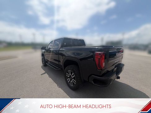 Used 2023 GMC Sierra 1500 AT4 w/ AT4 Premium Package AWD/4WD image 13