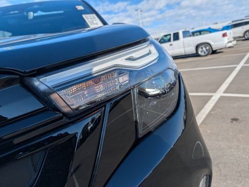 Certified 2025 Subaru Forester Sport image 16