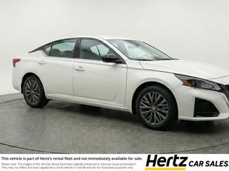 Used 2025 Nissan Altima 2.5 SV video 1