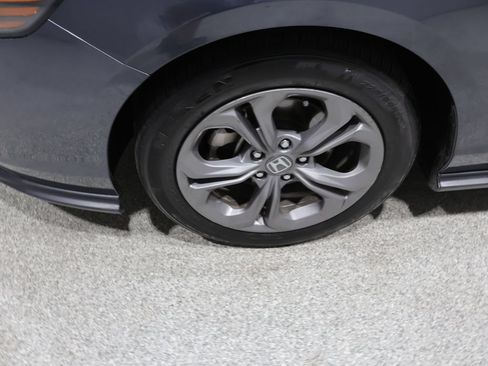 Used 2024 Honda Accord EX image 9