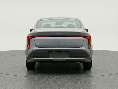 Used 2025 Kia K4 LXS image 7