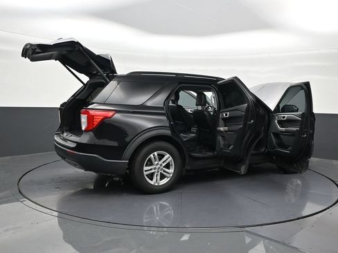 Used 2021 Ford Explorer XLT w/ Equipment Group 202A RWD image 30