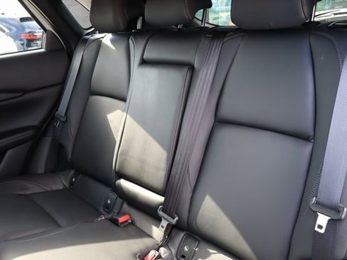 Used 2025 MAZDA CX-30 AWD 2.5 S w/ Select Sport Pkg image 13