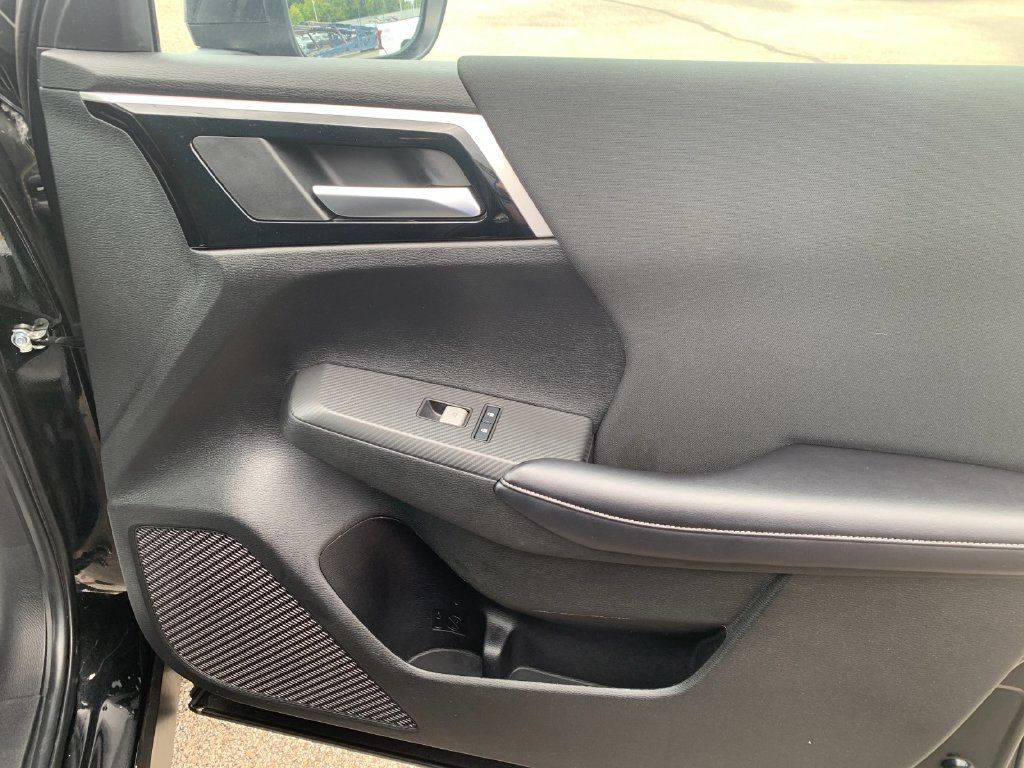 Used 2024 Mitsubishi Outlander ES AWD/4WD image 20