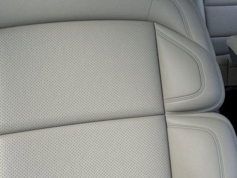 New 2026 Lincoln Navigator Reserve AWD/4WD image 31