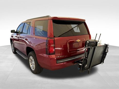 Used 2015 Chevrolet Tahoe LT w/ Luxury Package AWD/4WD image 9