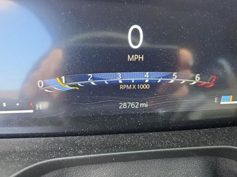 Used 2023 Jeep Grand Cherokee Limited image 4