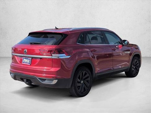 Used 2022 Volkswagen Atlas Cross Sport SE FWD image 5