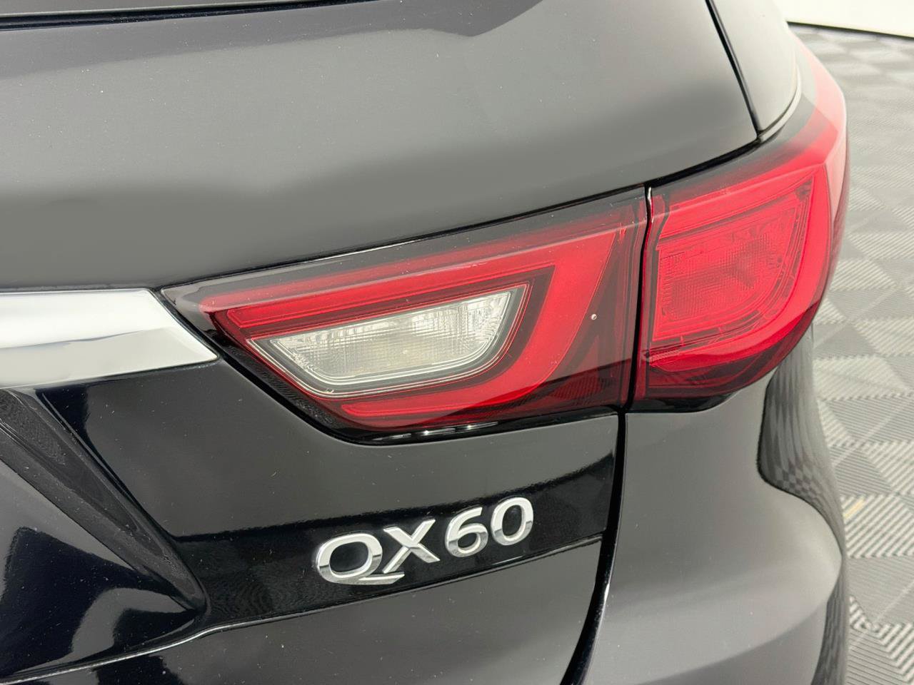 Used 2020 INFINITI QX60 Pure AWD/4WD image 24