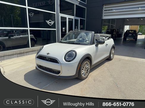 Used 2025 MINI Cooper Convertible FWD image 1