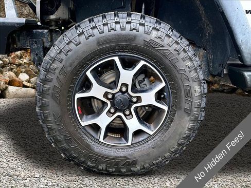 Used 2014 Jeep Wrangler Sport w/ Quick Order Package 24S AWD/4WD image 9
