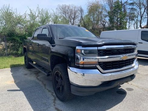 Used 2016 Chevrolet Silverado 1500 LT image 2