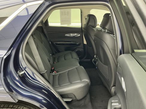 Used 2025 Genesis GV70 2.5T image 23