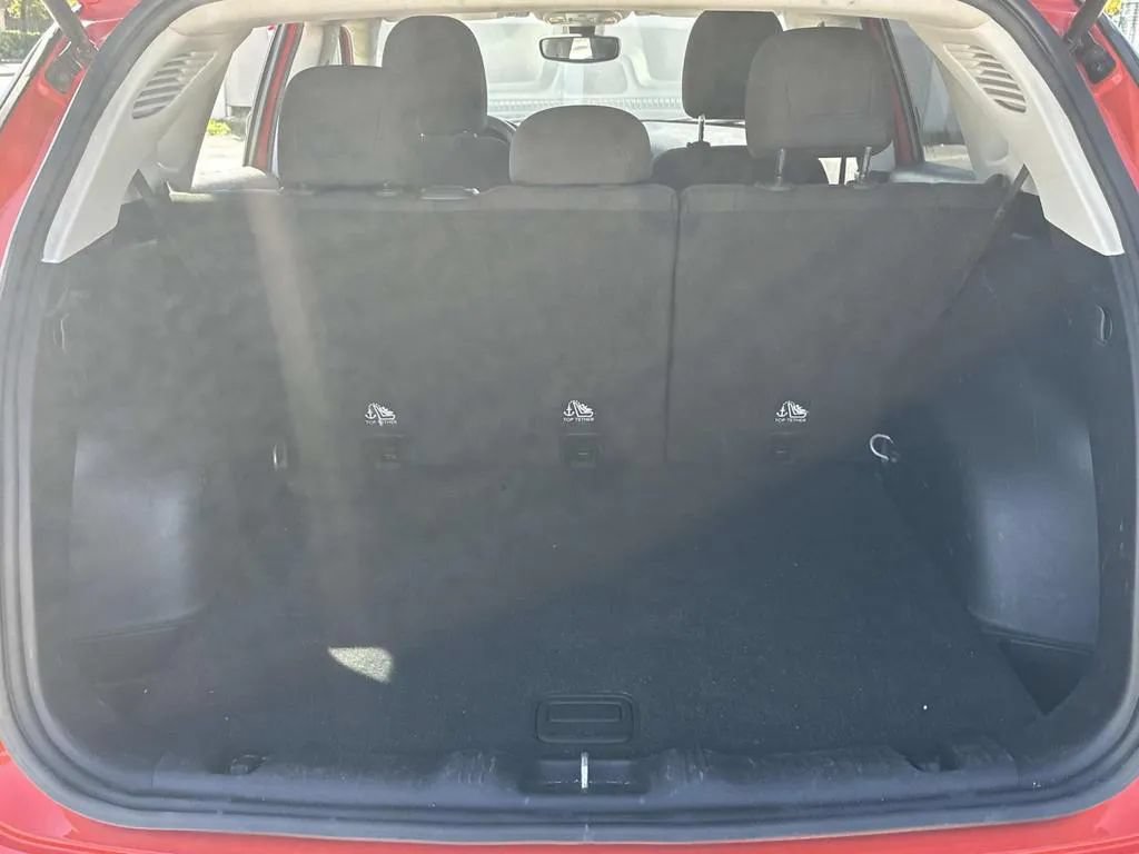 Used 2018 Jeep Compass Sport FWD image 10
