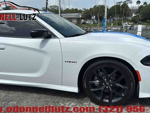 Used 2022 Dodge Charger R/T w/ Blacktop Package image 7