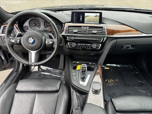 Used 2019 BMW 430i xDrive Coupe w/ M Sport Package image 16