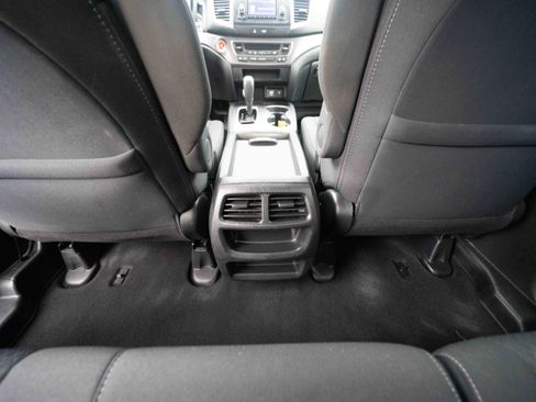 Used 2019 Honda Ridgeline Sport image 22