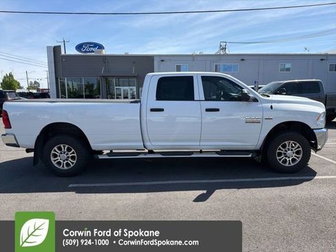 Used 2017 RAM 3500 Tradesman w/ Chrome Appearance Group AWD/4WD image 8