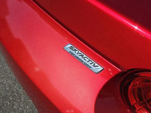 Used 2016 MAZDA MX-5 Miata Grand Touring image 7