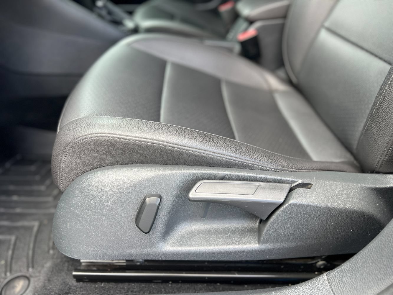 Used 2014 Volkswagen Jetta TDI FWD image 20