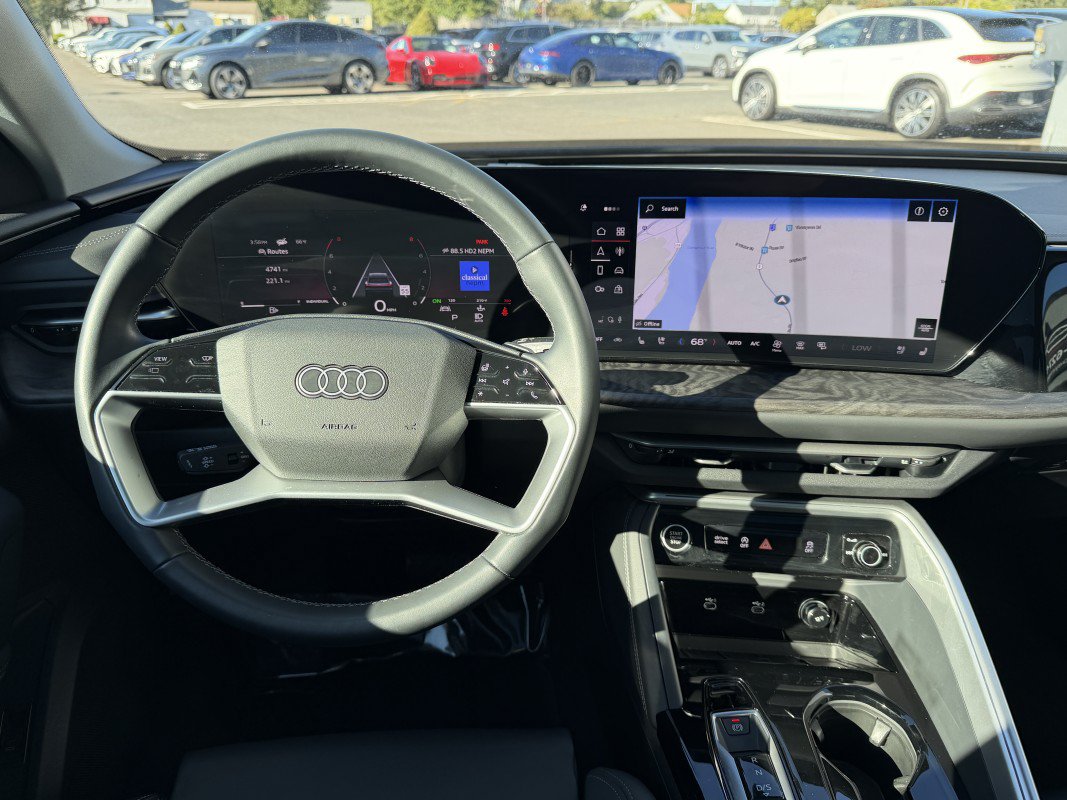 Used 2025 Audi Q5 Premium Plus AWD/4WD image 28