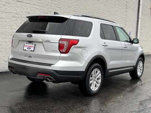 Certified 2018 Ford Explorer XLT image 9