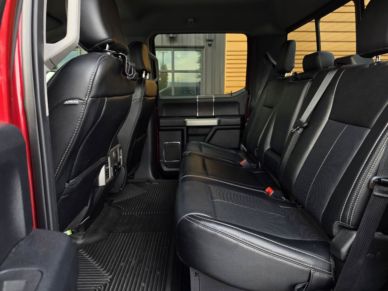 Used 2020 Ford F350 Lariat w/ Lariat Ultimate Package AWD/4WD image 16