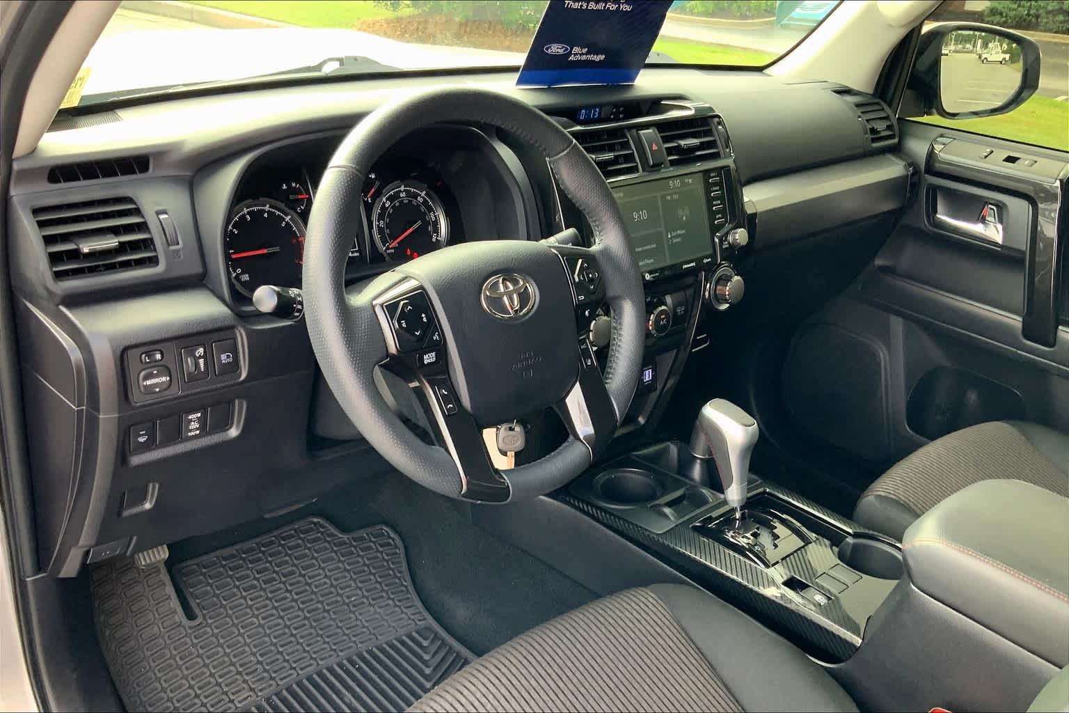 Used 2021 Toyota 4Runner TRD Off-Road AWD/4WD image 17