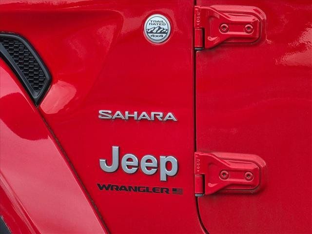 Used 2024 Jeep Wrangler Unlimited Sahara w/ Technology Group AWD/4WD image 9