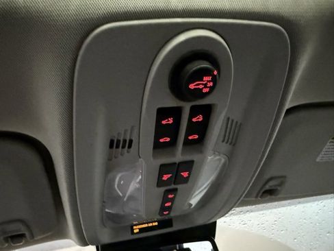 Used 2014 GMC Terrain SLT image 25